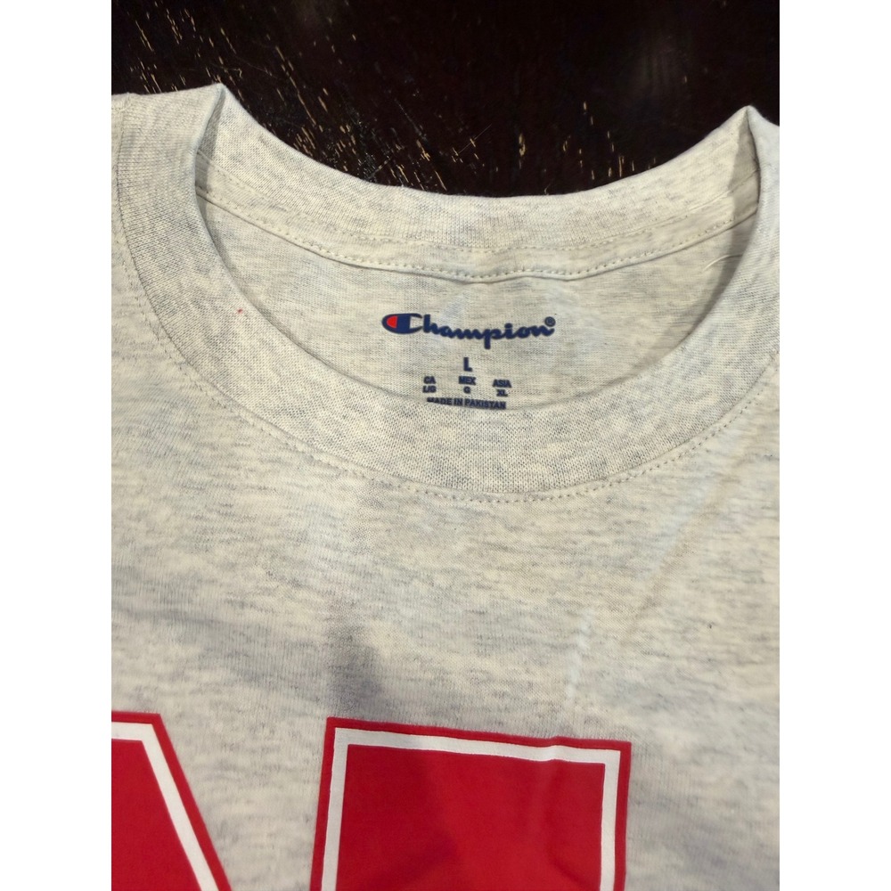 Champion Nebraska Cornhuskers Mens Grey Graphic T-Shirt NWT L - Picture 7 of 9
